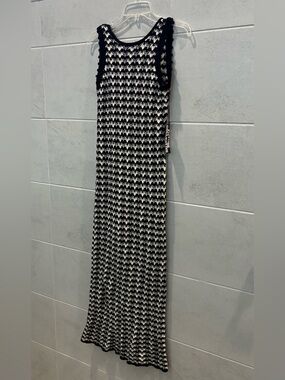Future Collective Black & White Knit Maxi Dress NWT Small